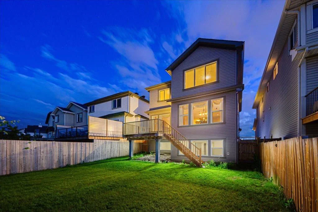 138 Copperpond Street SE, Calgary — photo 5 of 49