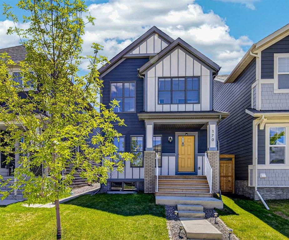 170 Magnolia Square SE, Calgary — main listing photo