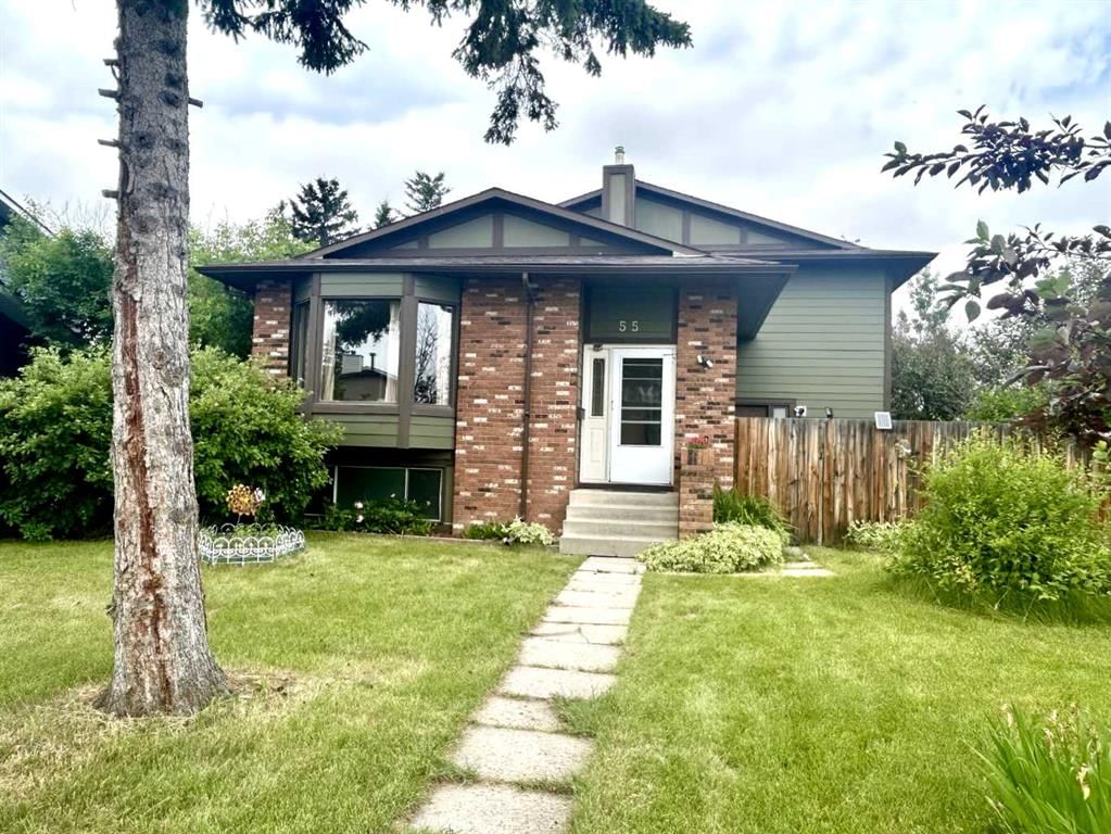 55 Bermuda Close NW, Calgary — photo 2 of 39