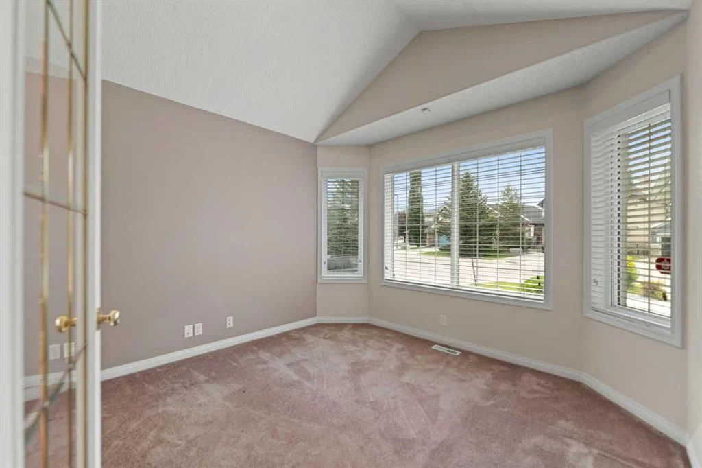 109 Cranwell Place SE, Calgary — photo 5 of 42