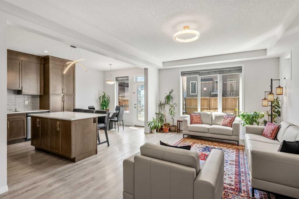 192 Carrington Crescent NW, Calgary — photo 2 of 50