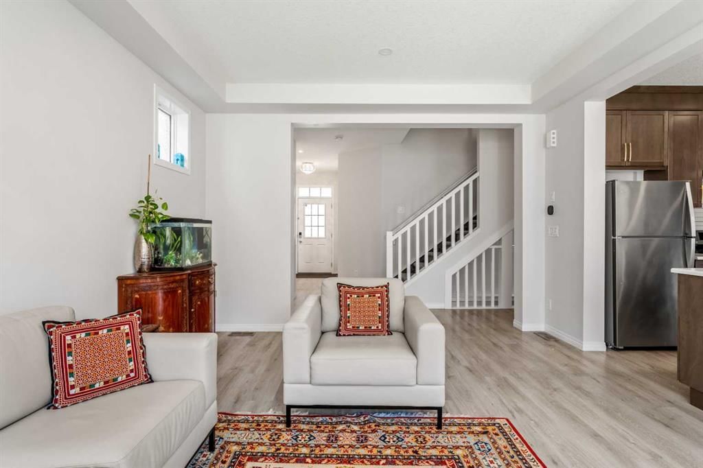 192 Carrington Crescent NW, Calgary — photo 5 of 50