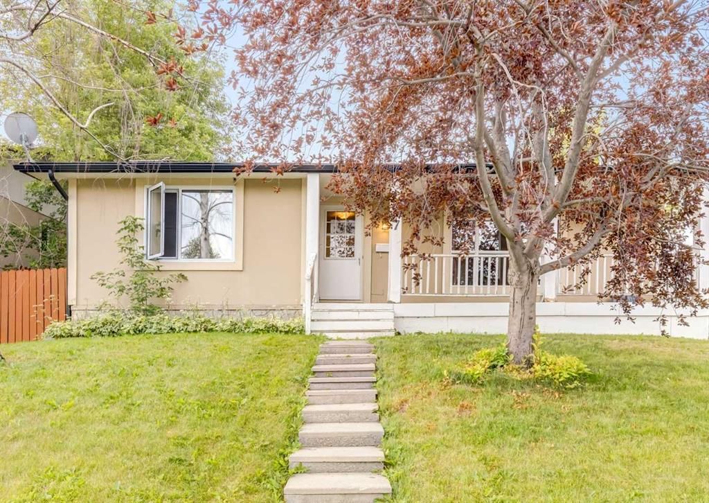 7 Lake Sylvan Close SE, Calgary — recently sold home