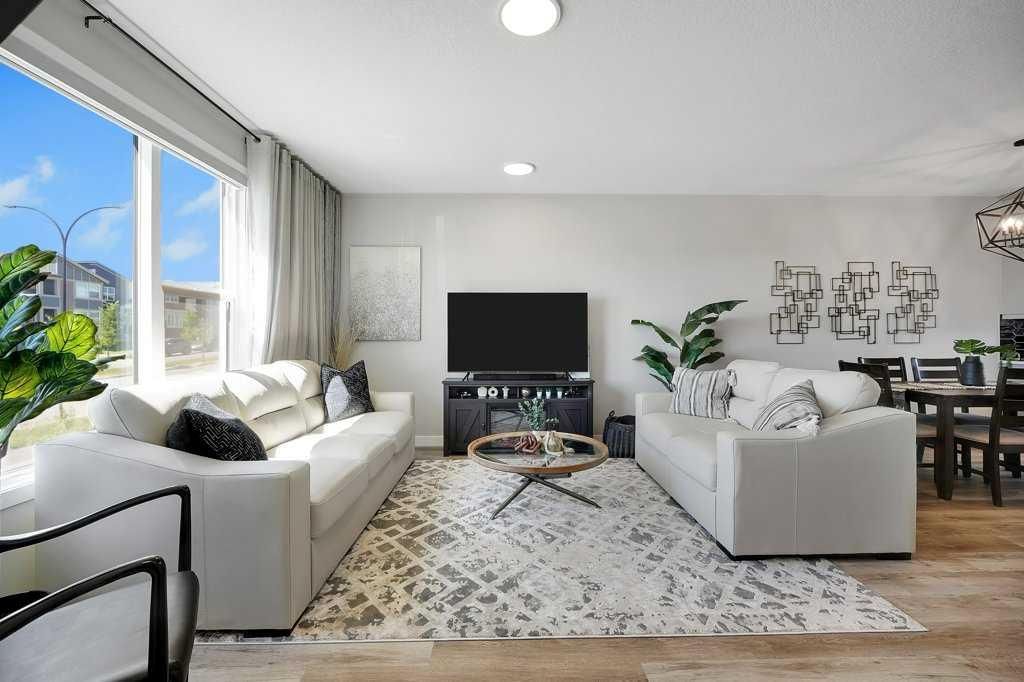 244 Belmont Boulevard SW, Calgary — photo 3 of 32