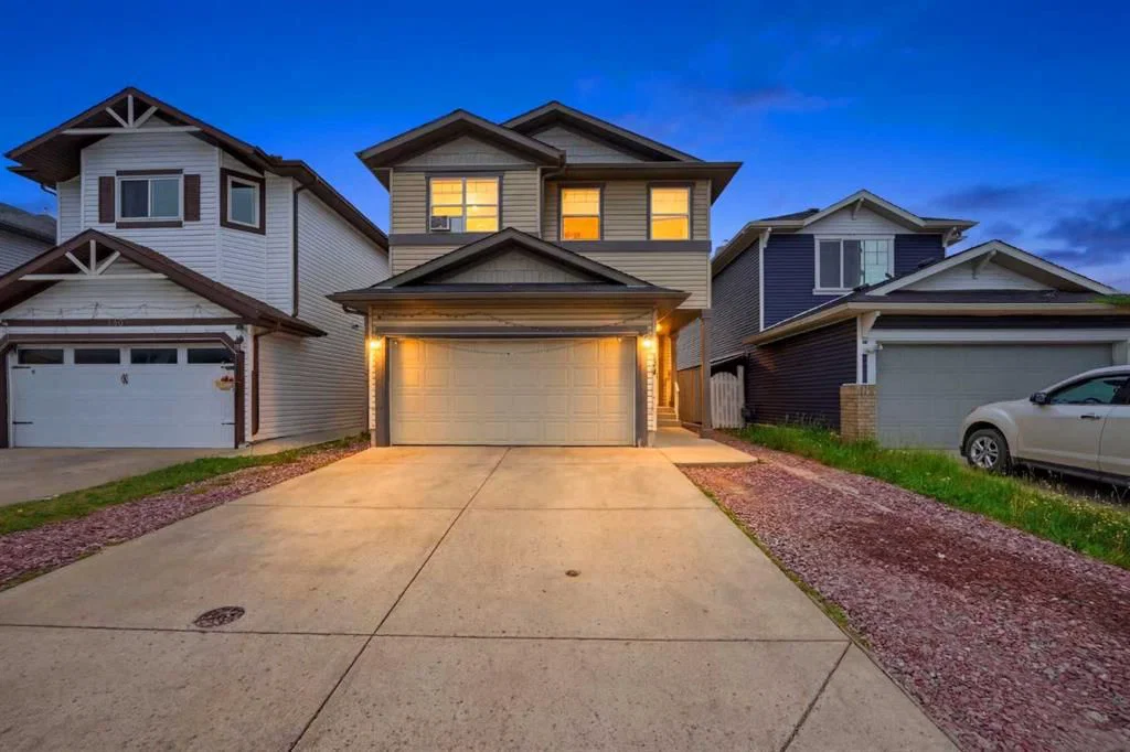140 Tarawood Grove NE, Calgary — main listing photo