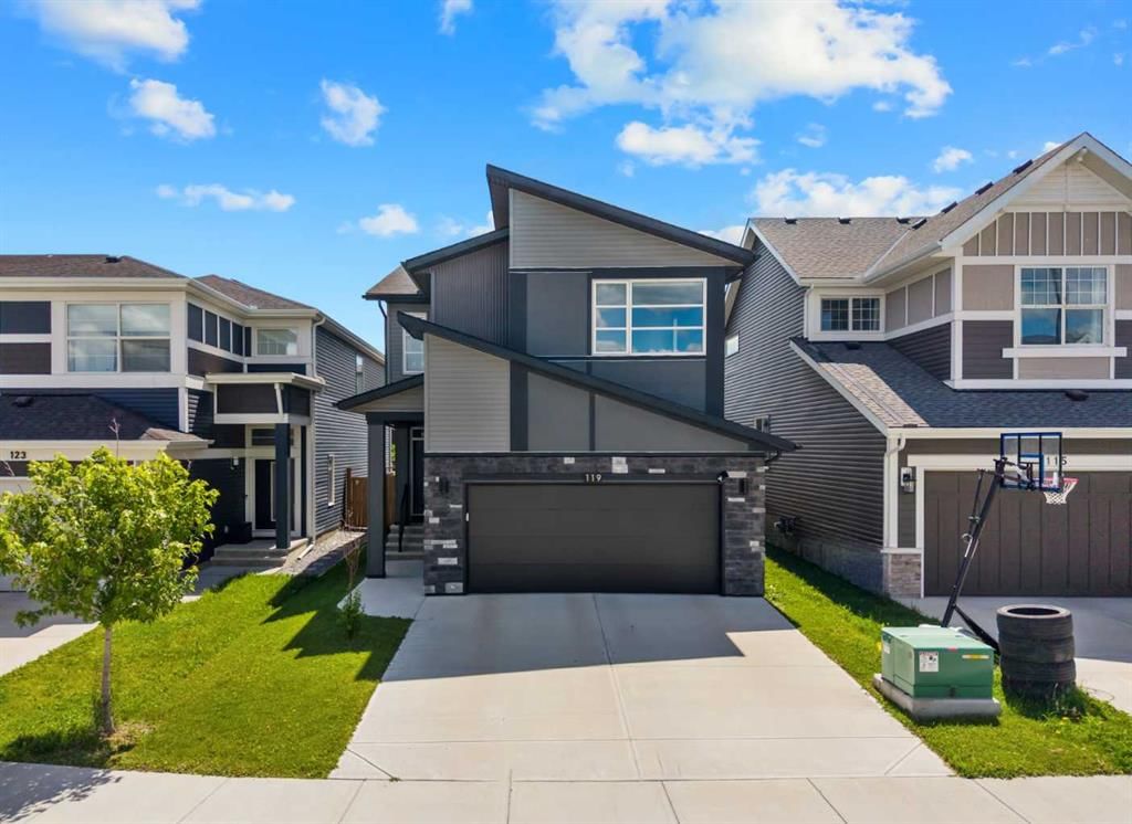 119 Howse Hill NE, Calgary — main listing photo