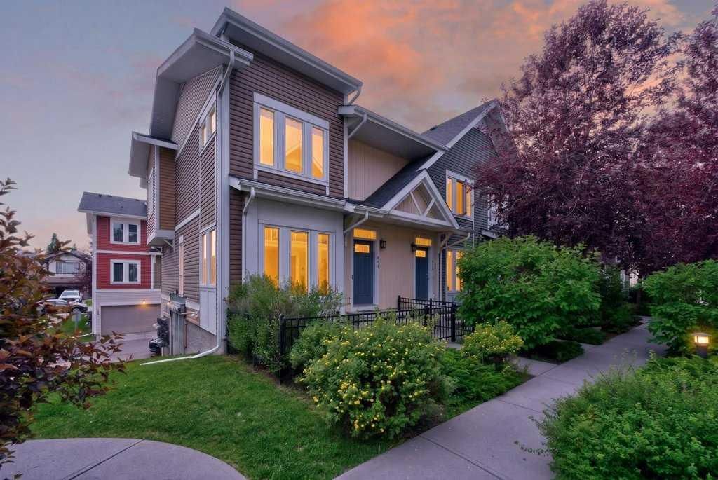 721 Auburn Bay Square SE, Calgary — main listing photo