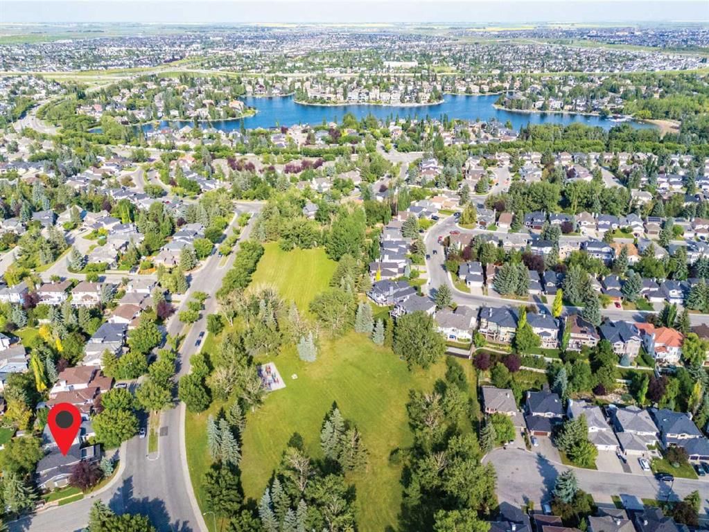 58 Mountain Park Drive SE, Calgary — photo 3 of 50