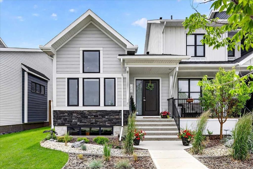 1066 Creekside Boulevard SW, Calgary — photo 2 of 47