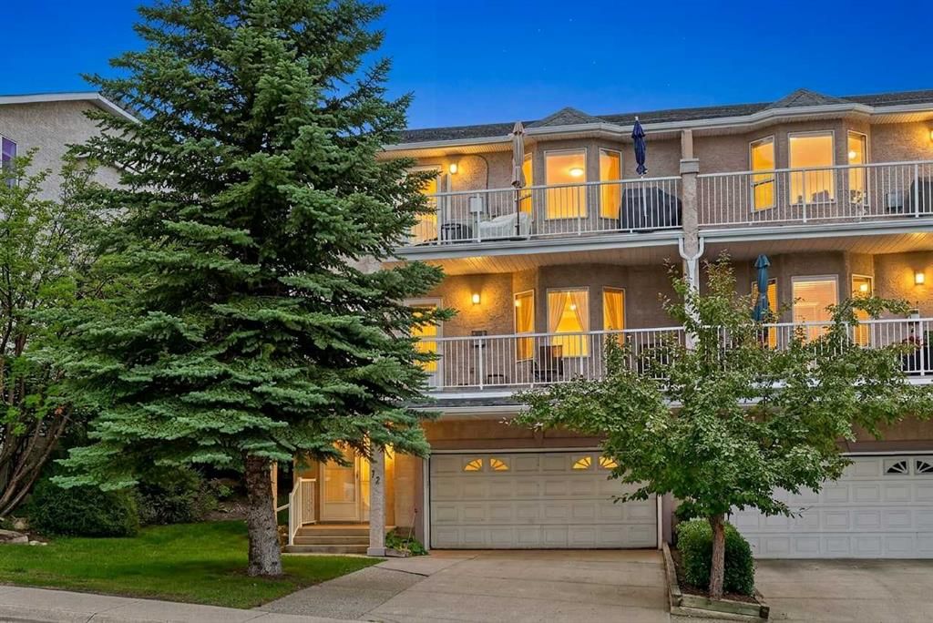 72 Sierra Morena Green SW, Calgary — main listing photo