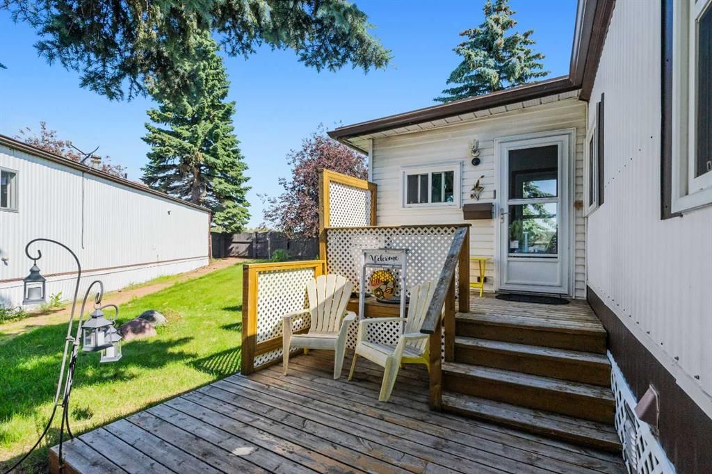 101 Burroughs Place NE, Calgary — photo 4 of 25