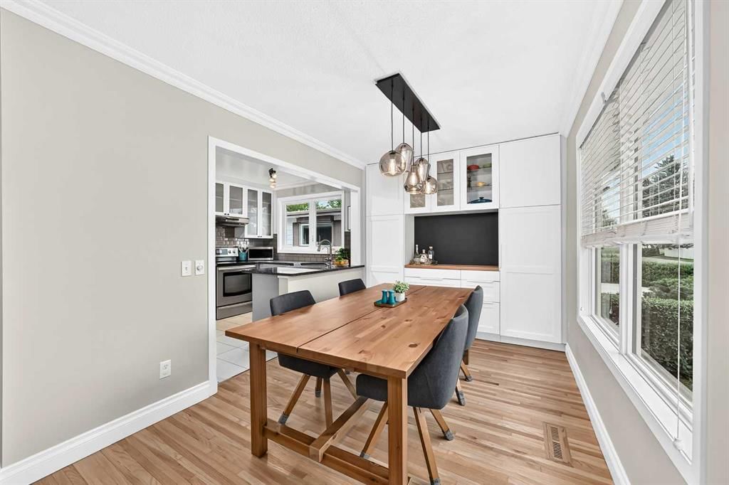 8632 Atlas Drive SE, Calgary — photo 5 of 43