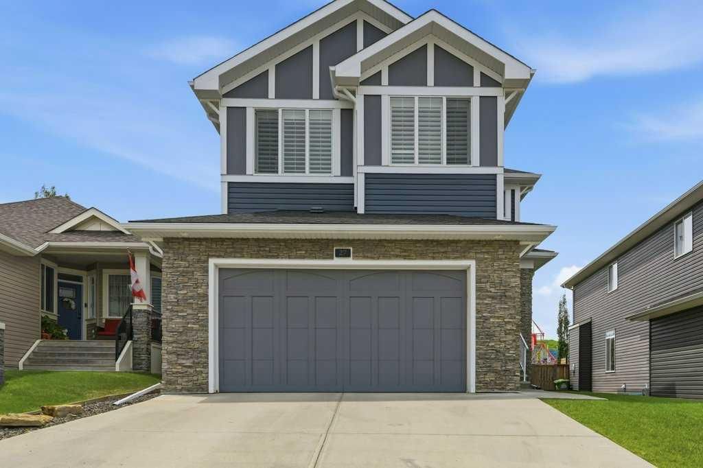 27 Jumping Pound Terrace, Cochrane — photo 2 of 39
