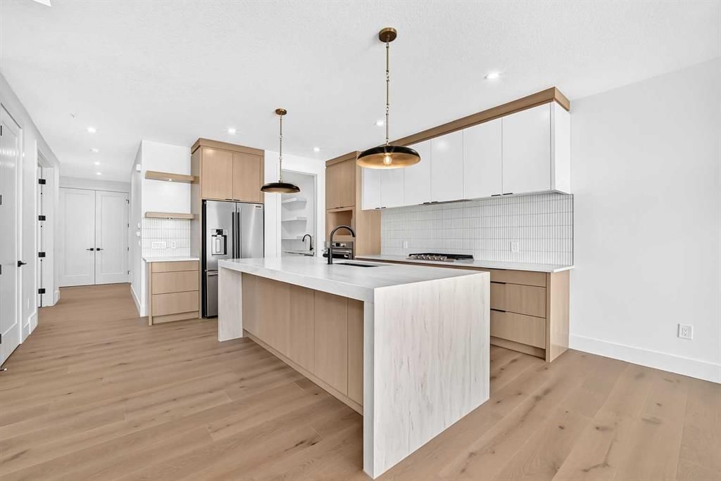 107 West Grove Gate SW, Calgary — photo 4 of 49
