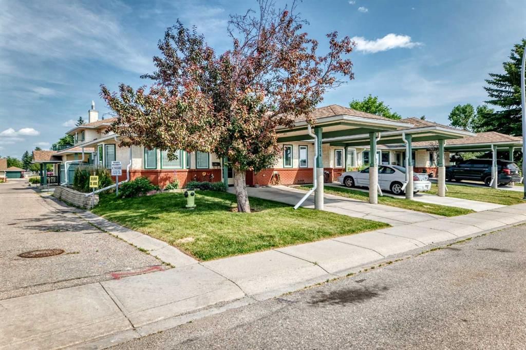 3516 26A Street SE, Calgary — photo 2 of 43