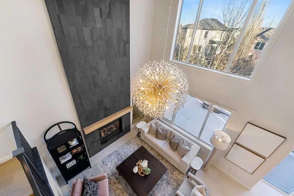 125 Discovery Place SW, Calgary — photo 3 of 45