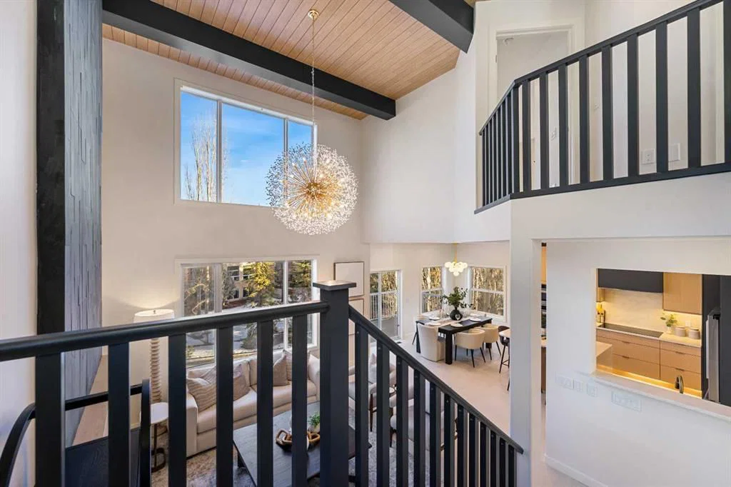 125 Discovery Place SW, Calgary — photo 4 of 45