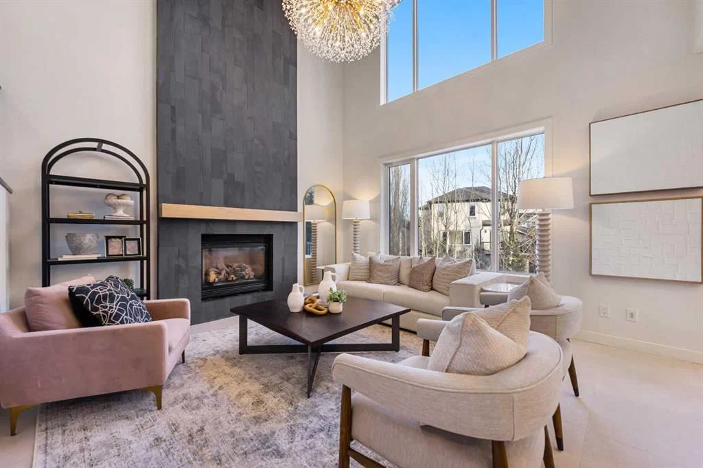 125 Discovery Place SW, Calgary — photo 5 of 45