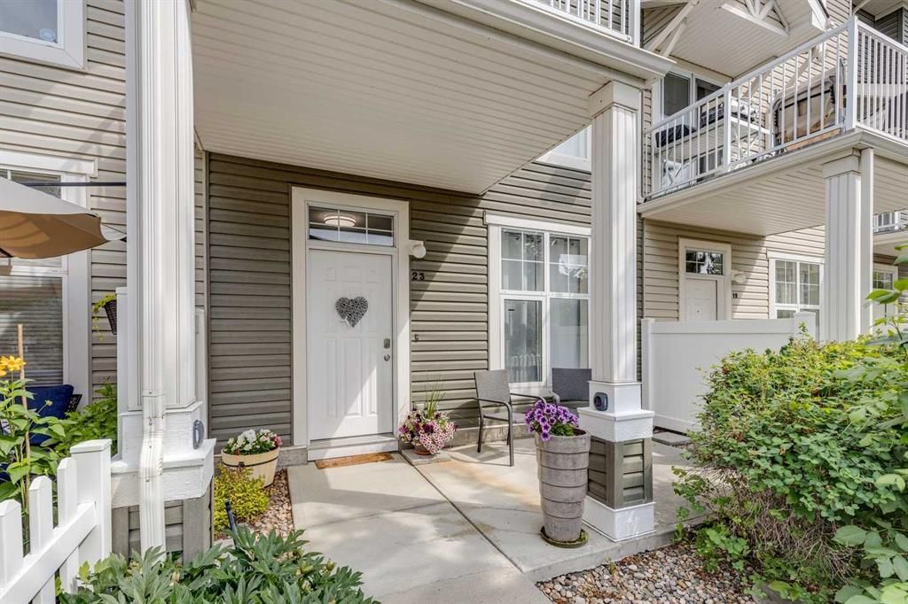 23 Toscana Gardens NW, Calgary — photo 4 of 36