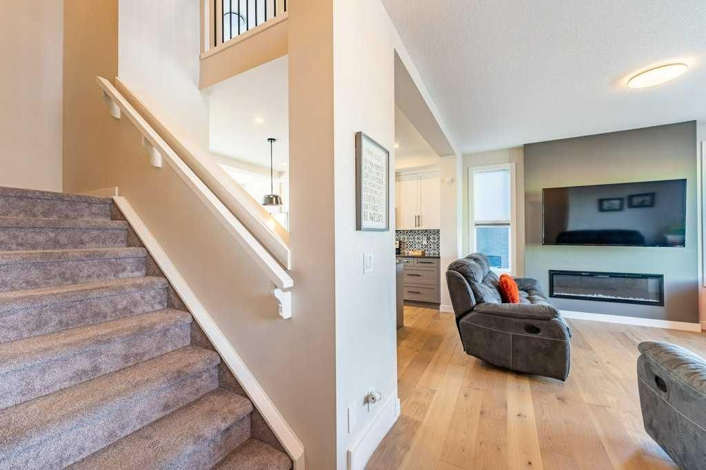 153 Waterford Boulevard, Chestermere — photo 4 of 42