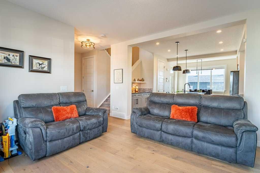 153 Waterford Boulevard, Chestermere — photo 5 of 42