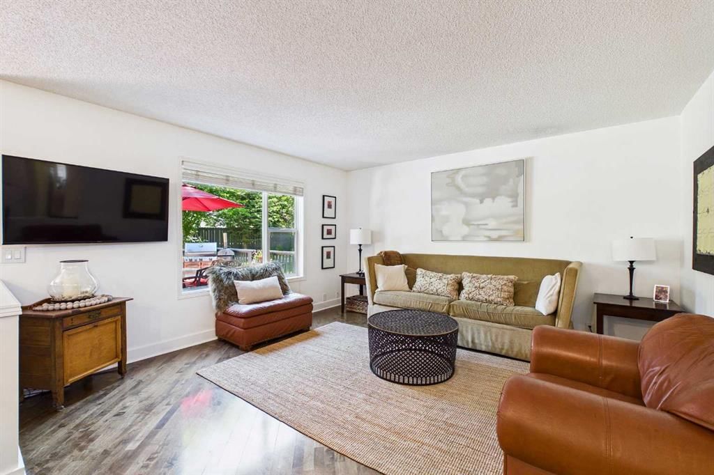 147 Tuscany Meadows Court NW, Calgary — photo 3 of 50