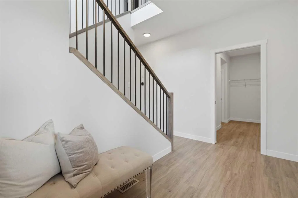 27 Verdure Gate SW, Calgary — photo 3 of 36