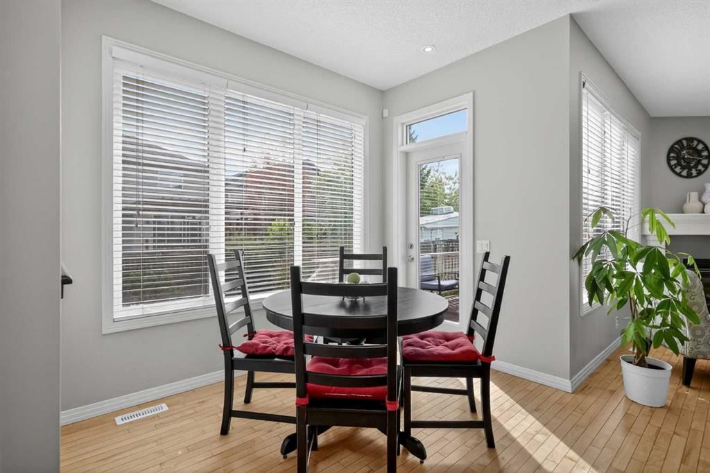 125 Cranleigh Park SE, Calgary — photo 2 of 50