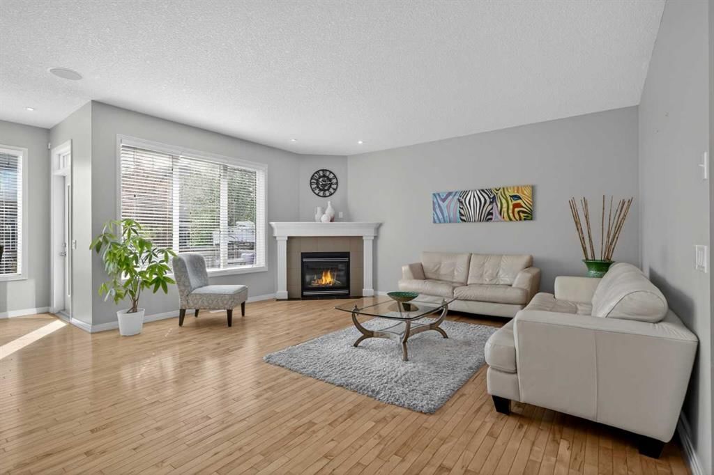 125 Cranleigh Park SE, Calgary — photo 4 of 50