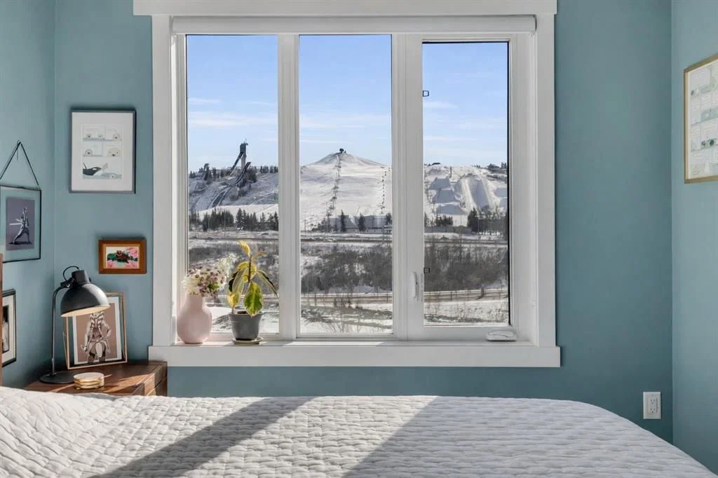 171 Greenbriar Place NW, Calgary — photo 3 of 45