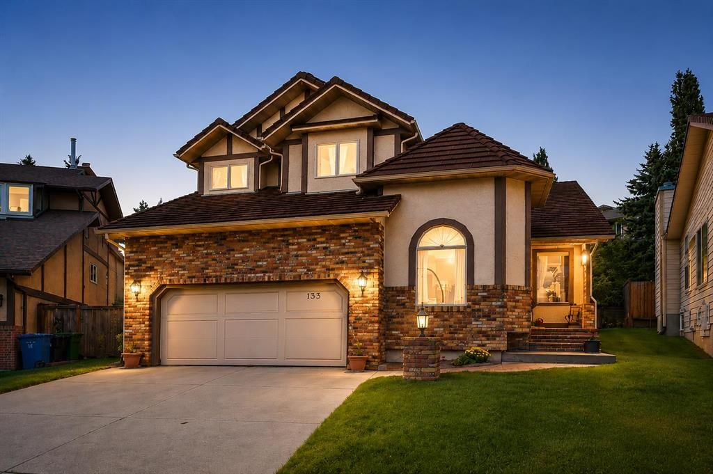 133 Signal Hill Circle SW, Calgary — main listing photo