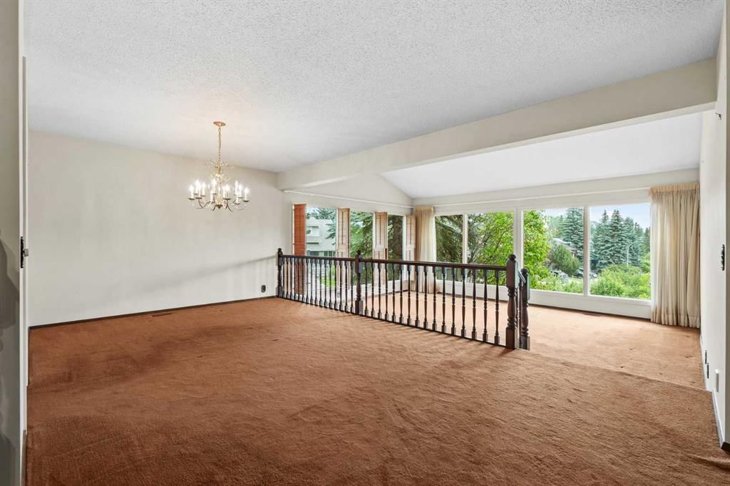1, 1901 Varsity Estates Drive NW, Calgary — photo 5 of 50