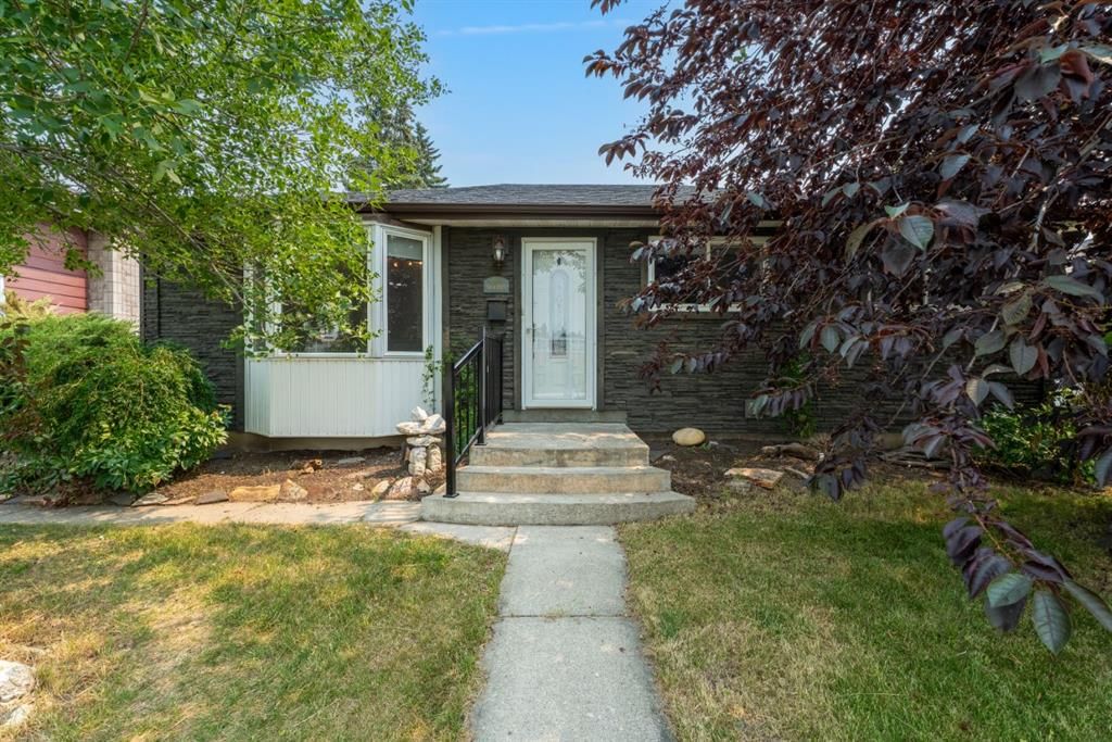 9408 5 Street SE, Calgary — photo 2 of 48
