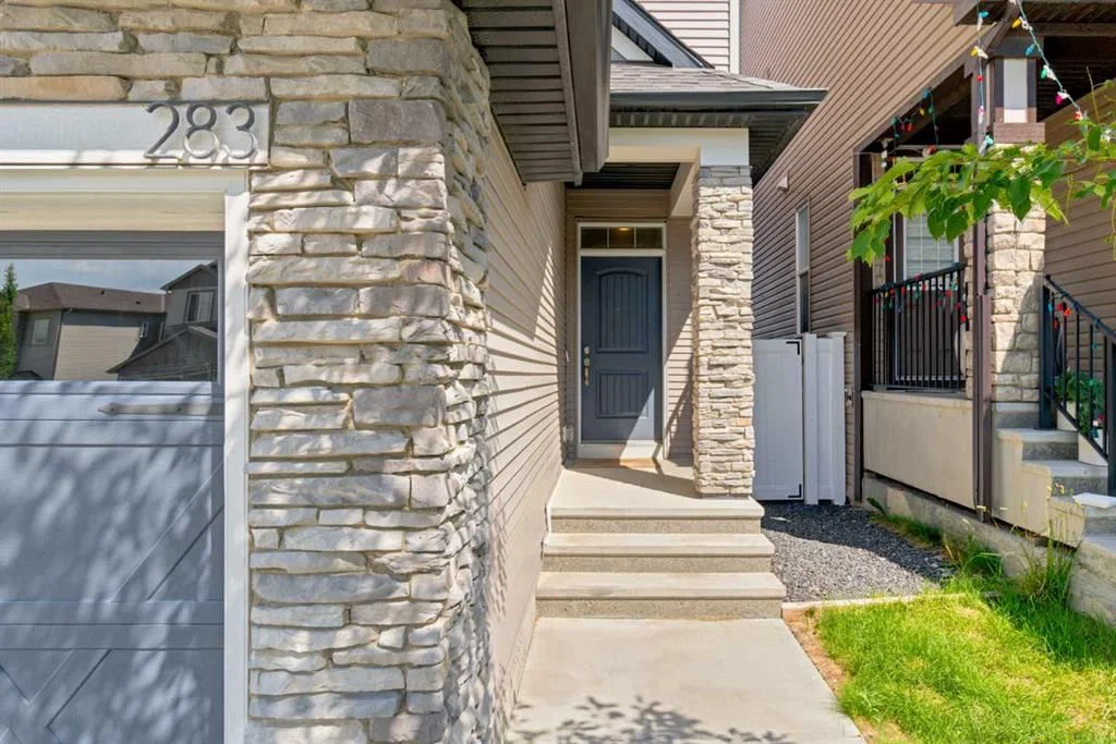 283 Nolanhurst Crescent NW, Calgary — photo 3 of 50