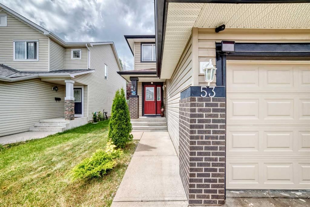53 Everhollow Park SW, Calgary — photo 3 of 43