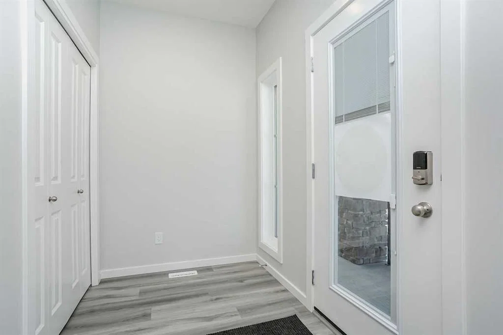 235 Heartwood Grove SE, Calgary — photo 2 of 28