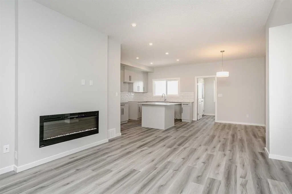 235 Heartwood Grove SE, Calgary — photo 4 of 28