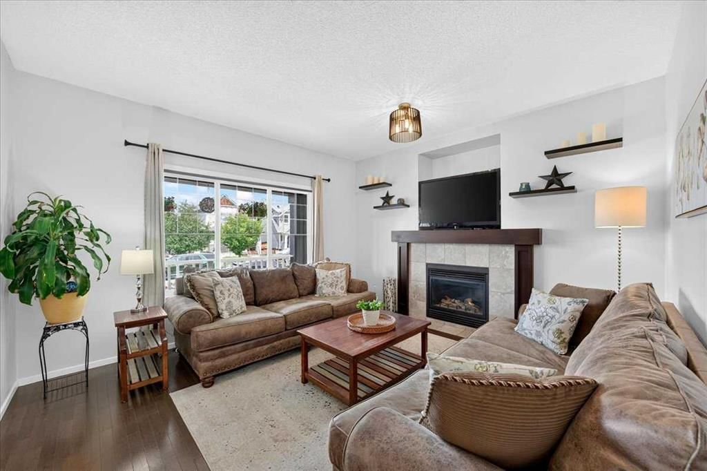 261 Copperstone Gardens SE, Calgary — photo 5 of 34
