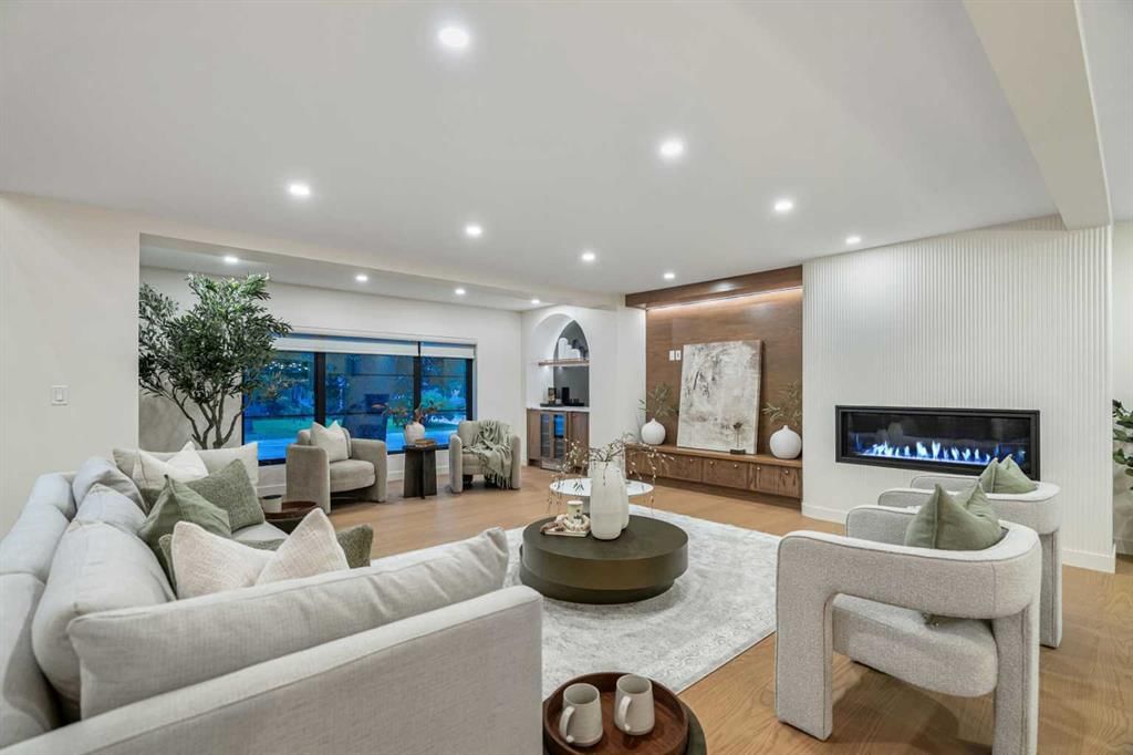 740 Willamette Drive SE, Calgary — photo 5 of 50