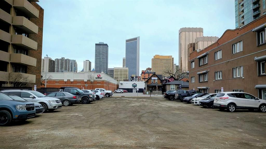 805 12 Avenue SW, Calgary — photo 4 of 5