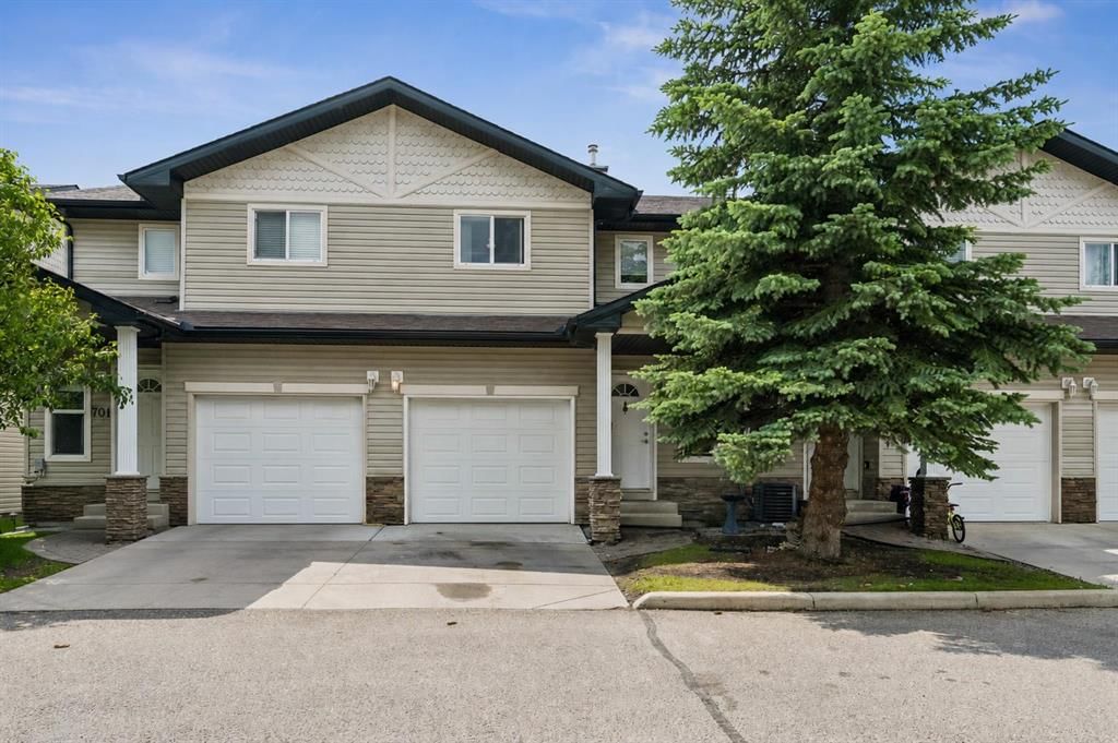 702, 760 Railway Gate SW, Calgary — row/townhouse for sale