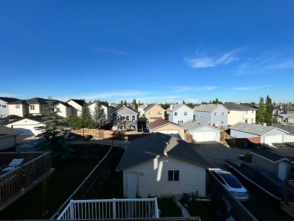 86 Covepark Road, Calgary — photo 4 of 28