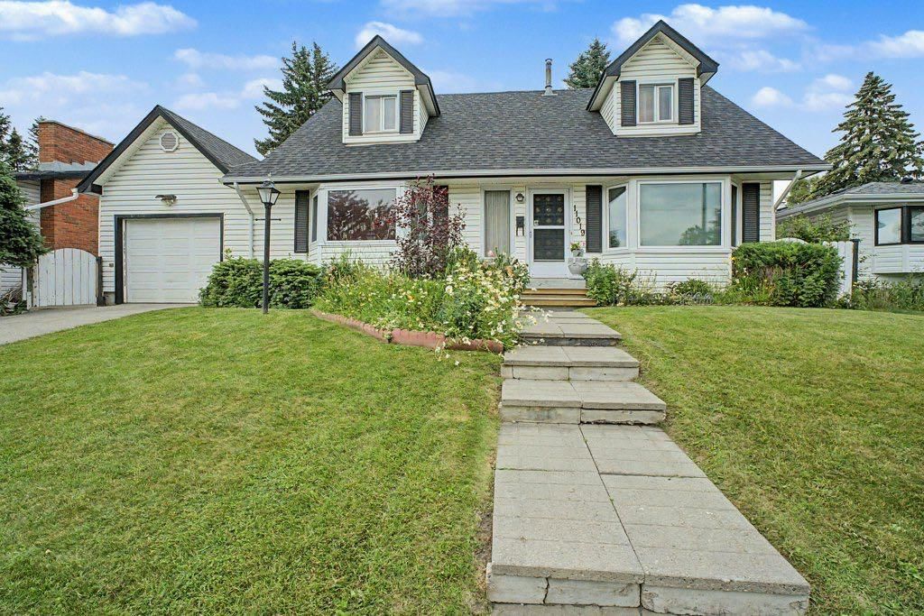 11019 Bradbury Drive SW, Calgary — photo 2 of 50