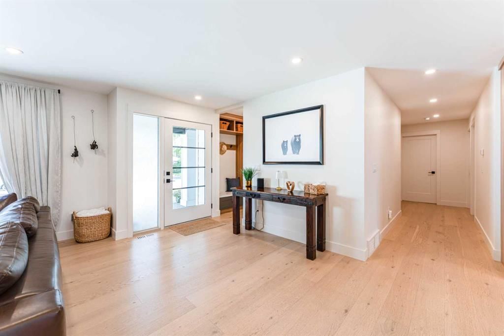 651 Willingdon Boulevard SE, Calgary — photo 2 of 50