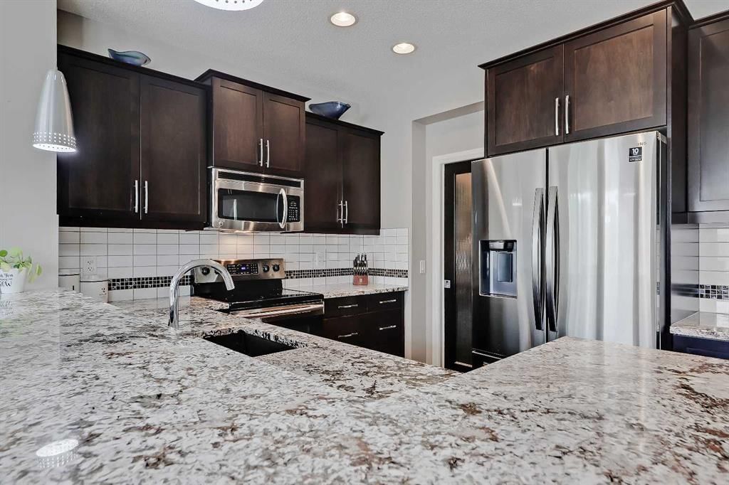 191 Chaparral Valley Terrace SE, Calgary — photo 5 of 50