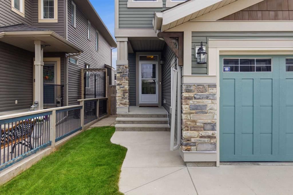 26 Evansfield Park NW, Calgary — photo 2 of 50