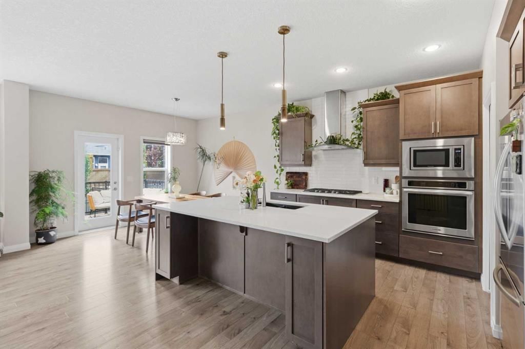 26 Evansfield Park NW, Calgary — photo 5 of 50