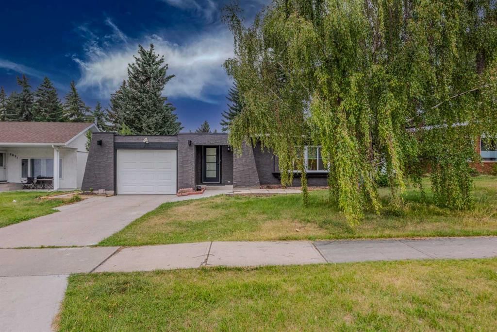 5655 Dalhousie Drive NW, Calgary — photo 2 of 33