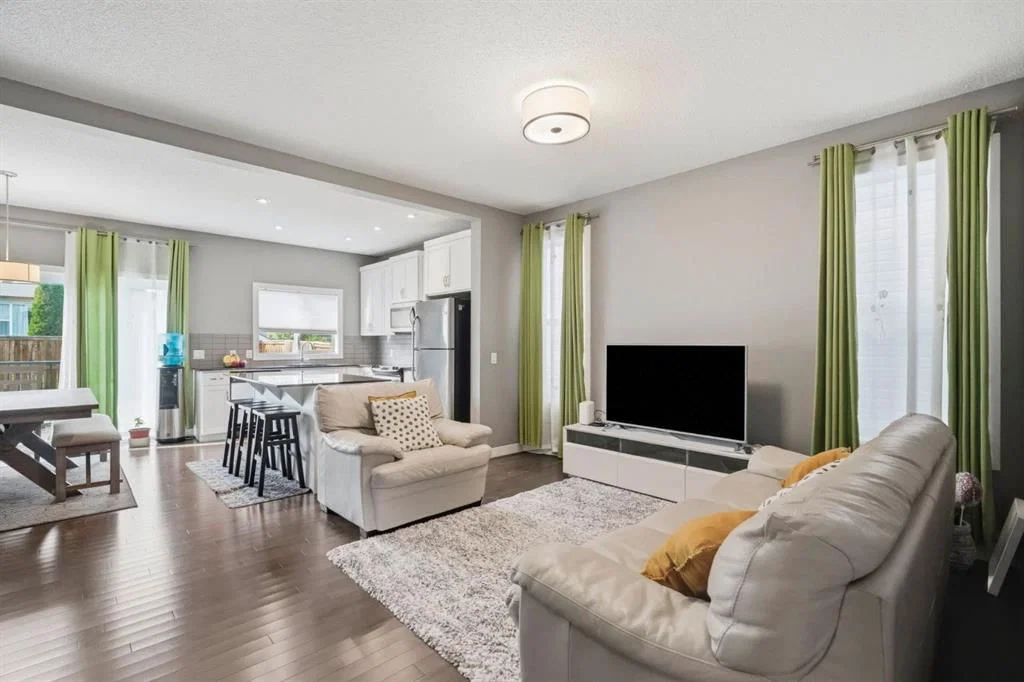 98 Panton Way NW, Calgary — photo 4 of 26