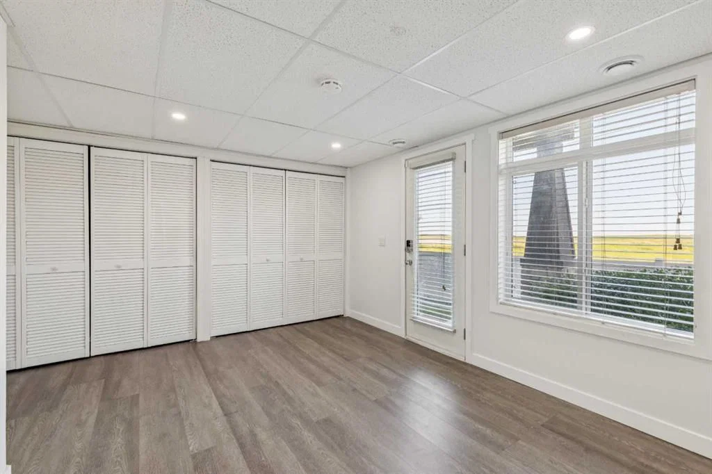 409 Copperpond Landing SE, Calgary — photo 5 of 44